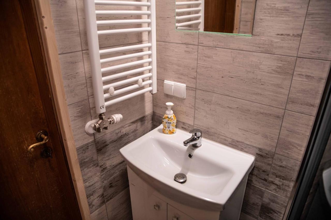 Apartament Pod Modrzewiem Homestay Zakopane