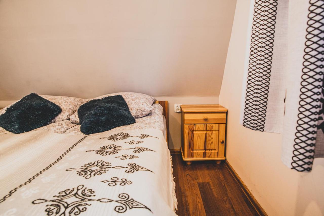 Homestay Apartament Pod Modrzewiem *
