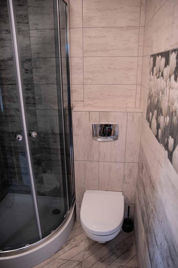 Apartament Pod Modrzewiem Homestay